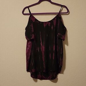 Rock & Republic Size Lg plum & black cold shoulder top